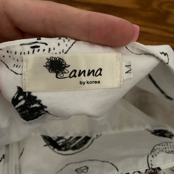 Abstract Miniskirt - Picture 2 of 5